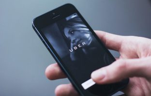 Uber se va de Colombia