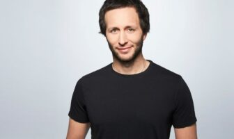 Warner anuncia dos series latinas para la plataforma HBO Max Tomas Yankelevich, Chief Content Officer de Entretenimiento General de WarnerMedia Latin America.