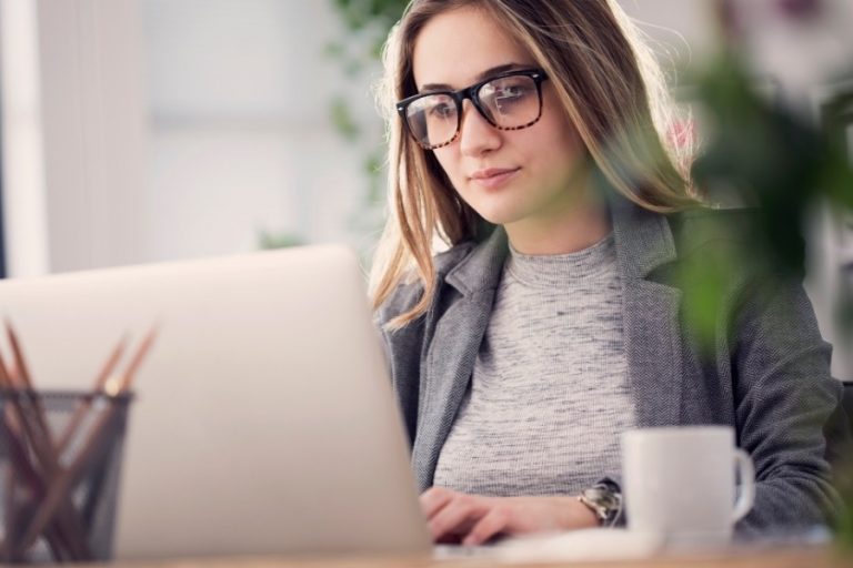 El programa que promueve la inclusión de mujeres en la industria IT