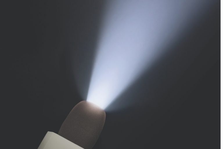 Día del Periodista: el saludo a los profesionales que son un faro en momentos oscuros