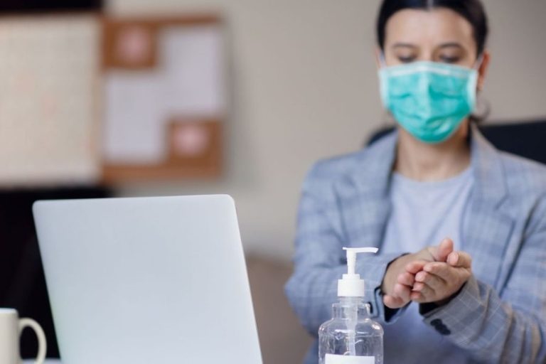 Los nuevos hábitos del consumidor latinoamericano a un año de la pandemia