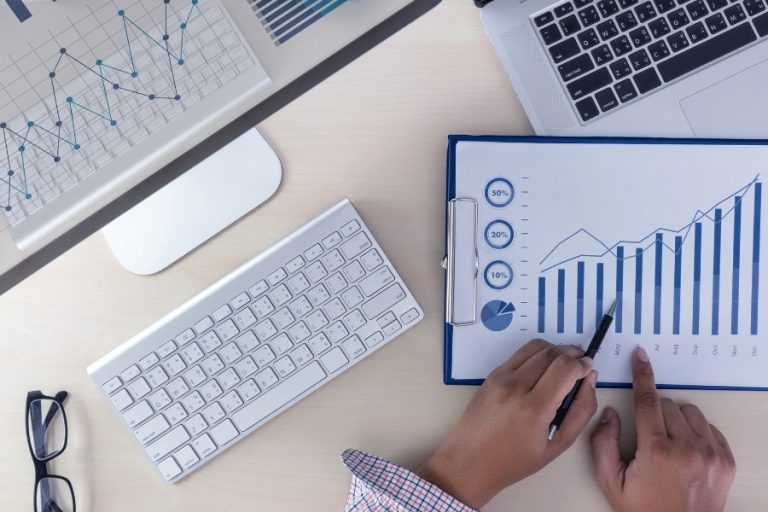 ¿Qué nivel alcanzó la inversión en publicidad digital en Colombia durante el 2021?