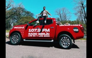 Radio Berlín sorprende a todas las madres por su día