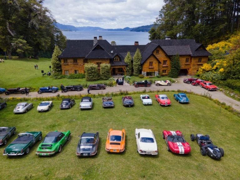 Cómo fue el primer día de 1000 Millas Sports, la carrera de autos clásicos más importante de Argentina