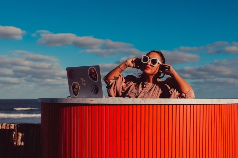 Gancia presentó su propuesta de verano en Pinamar con un evento digno de una postal