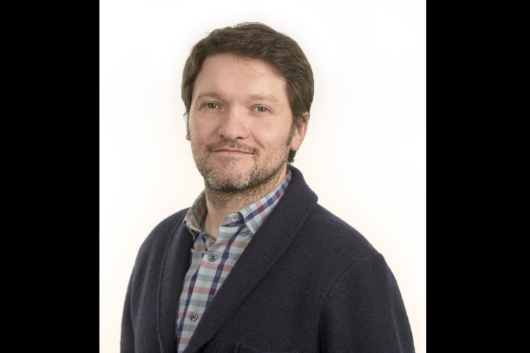 Facebook y Google Sites cuentan con un alcance del 100% entre los argentinos mayores de 35 años según Comscore