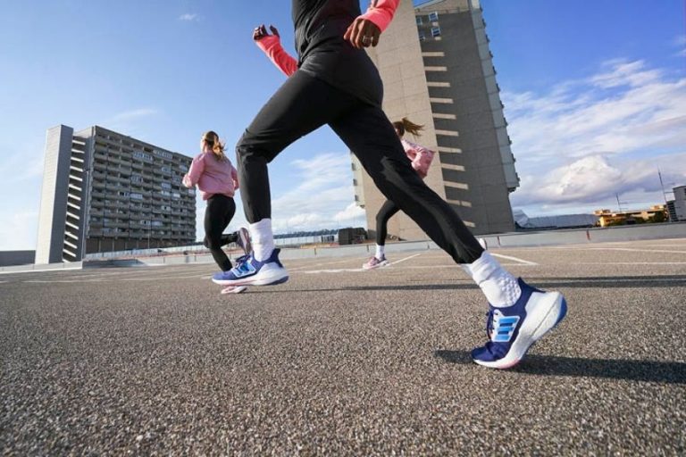 Argentina: Ultraboost 22, la novedad de adidas diseñada para el pie femenino