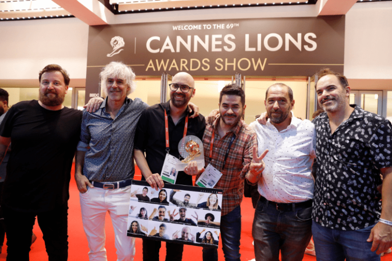 Juan Isaza de DDB México, ganadora del Grand Prix: “Lo maravilloso de las ideas es que puedan cambiar realidades”