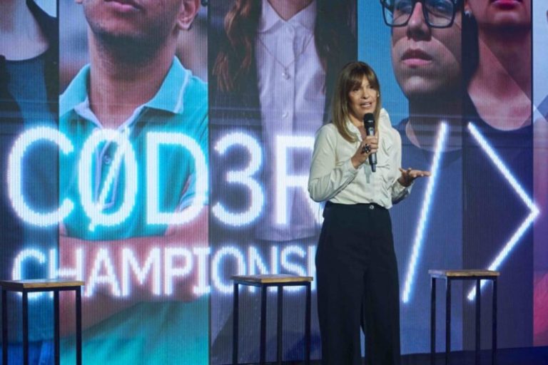Graciela Di Rado de IBM sobre C0D3RS Championship: “La tecnología potencia a las personas”