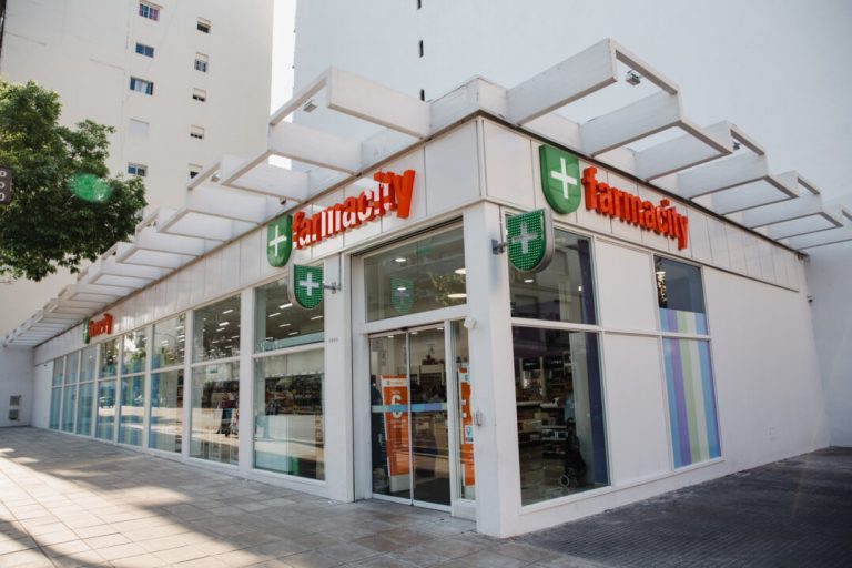 Farmacity cumple 25 años y reafirma su meta de lograr un impacto social, ambiental y económico