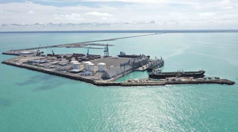 Nokia y AT&T México despliegan la primera red privada LTE de grado industrial en una terminal marítima en México