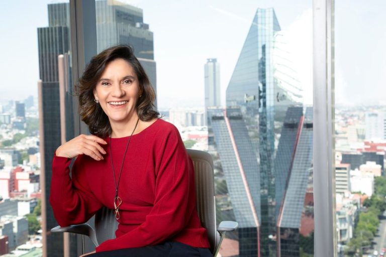 Mastercard designa a Laura Cruz como nueva Presidente para la División Norte y Caribe de la compañía