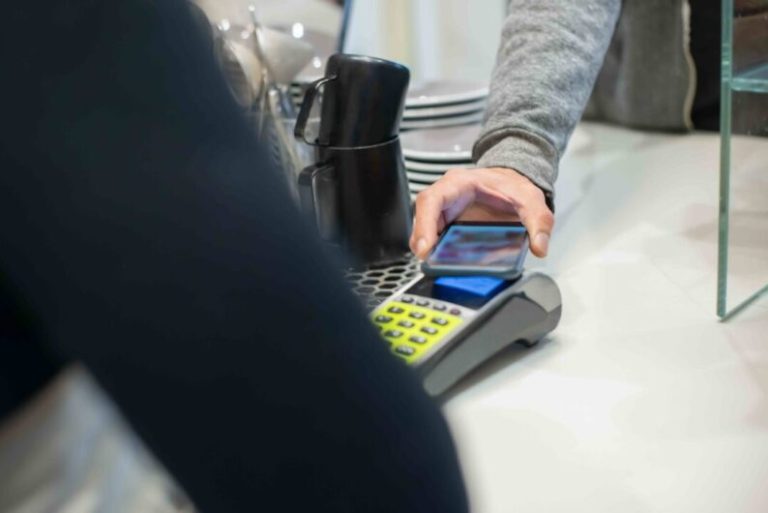 Tecnología financiera: tips para implementar y llevar adelante una integración exitosa