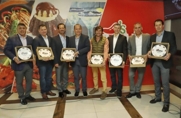La tradicional cadena Chili´s festeja treinta años en México