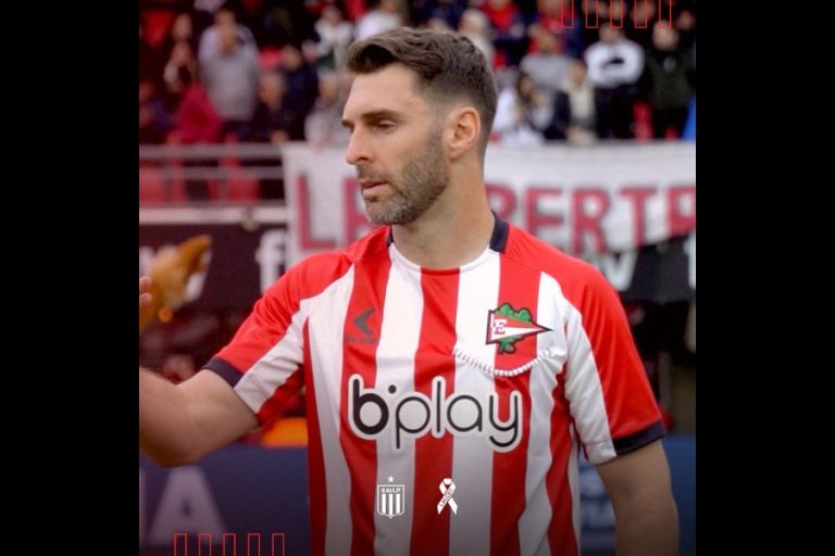 The Juju Argentina, LALCEC y Estudiantes de La Plata se ponen la camiseta de la lucha contra el cáncer de mama