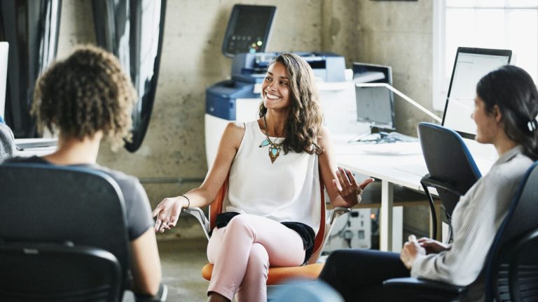 Cómo atraen las empresas a los mejores talentos: el tema central de la nueva entrega de Infobae Talks