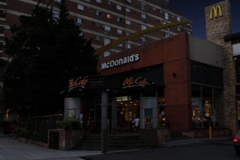 McDonald’s Argentina se sumó a “La Hora del Planeta”