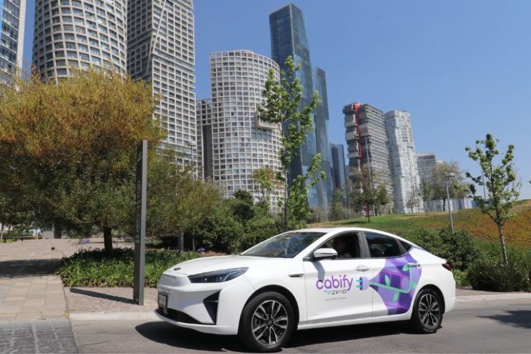 Cabify cierra una ronda de financiamiento para acelerar su crecimiento y extender la movilidad sostenible