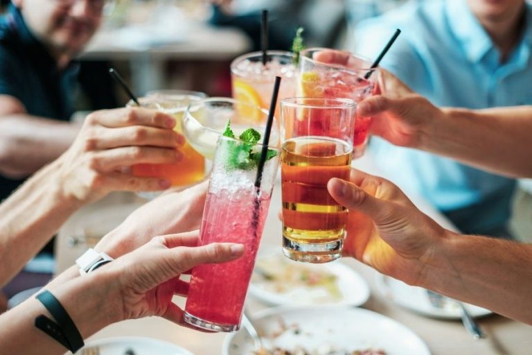 Argentina: el estudio de Kantar que revela nuevos hábitos en el consumo de alcohol