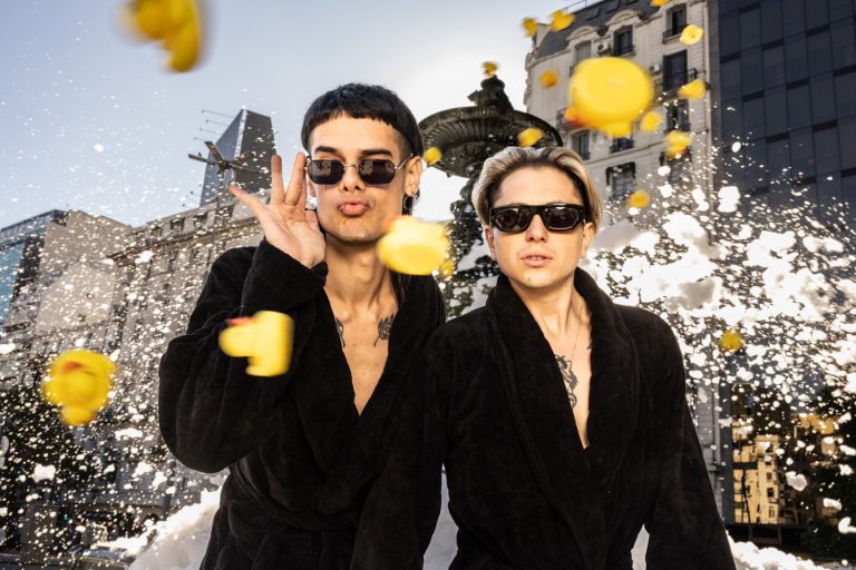 Lady Brava desembarca en Buenos Aires con su primera campaña para Spotify Argentina