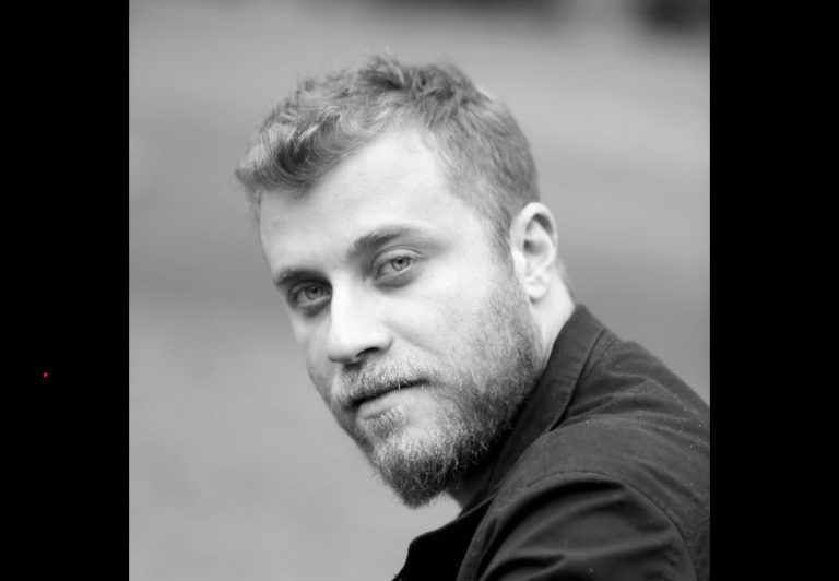 AppsFlyer une fuerzas con AWS y expande la oferta de su Plataforma de Colaboración de Datos Edik Mitelman, Gerente General de Privacy Cloud en AppsFlyer