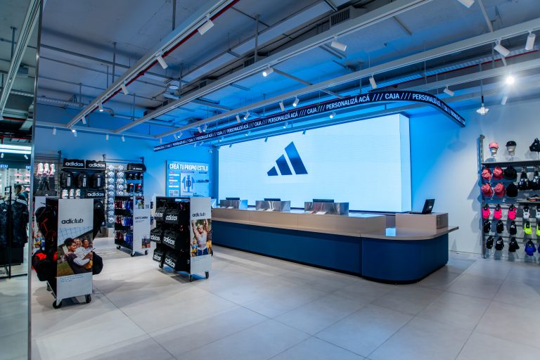 Adidas refuerza su liderazgo con la apertura de su tienda exclusiva más importante en Argentina