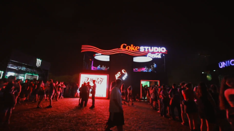 Coca-Cola convierte a los fans en íconos de la música en el Lollapalooza 2025