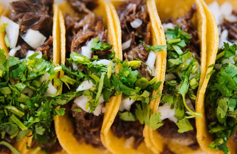 Salvemos el Picante: Flamin’ Hot reconocerá a las taquerías con las salsas más picosas de la CDMX