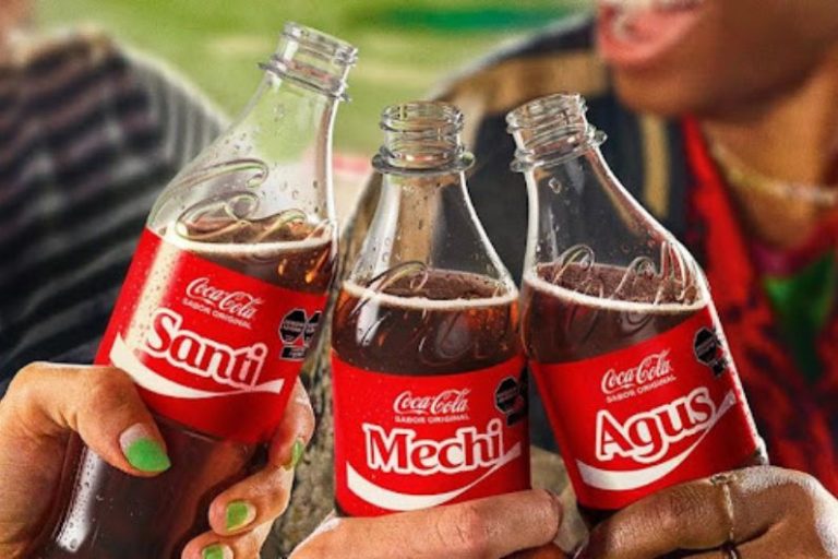 Después de 10 años vuelven a Argentina las latas y botellas personalizadas de Coca-Cola