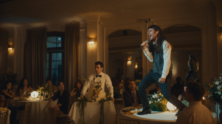 “Gratis, gratis”: la campaña que anuncia la llegada de Mercado Play a la TV