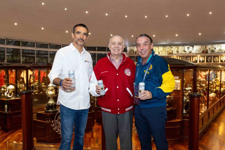 Corona celebra sus 100 años en la final del Clausura 2025 entre América y Toluca