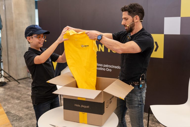 Mercado Libre apuesta por Faustino Oro, la estrella argentina del ajedrez mundial