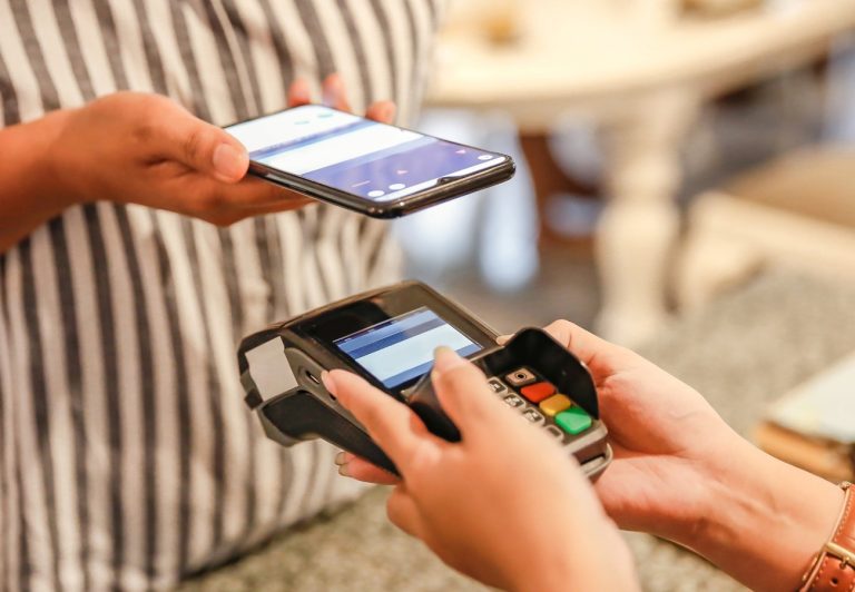 Colombia: 9 de cada 10 pymes que aceptan pagos digitales reportan crecimiento, según Mastercard