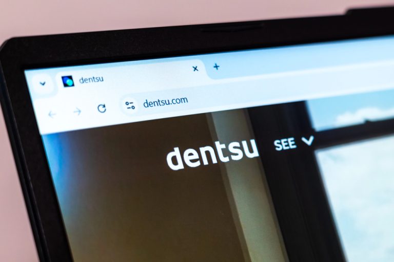 Dentsu recortará el 8% de su plantilla ante un desempeño negativo en mercados internacionales