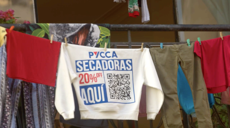 Pycca y Delta MullenLowe convierten los balcones en un efectivo medio publicitario