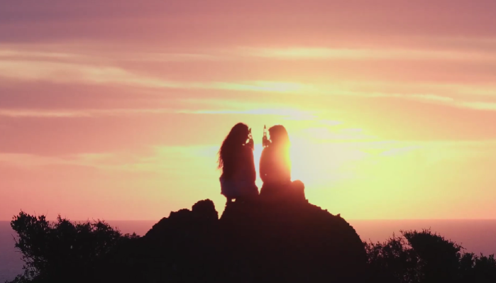 “Chill Your Feed”: la apuesta de Corona y draftLine para hacer frente a la saturación digital