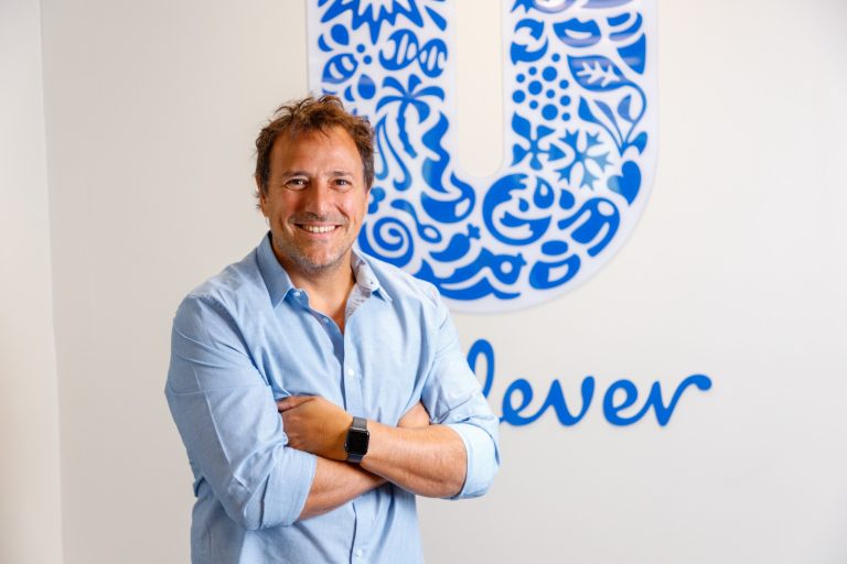 Unilever presenta CIF Active Gel, una innovación desarrollada en Argentina