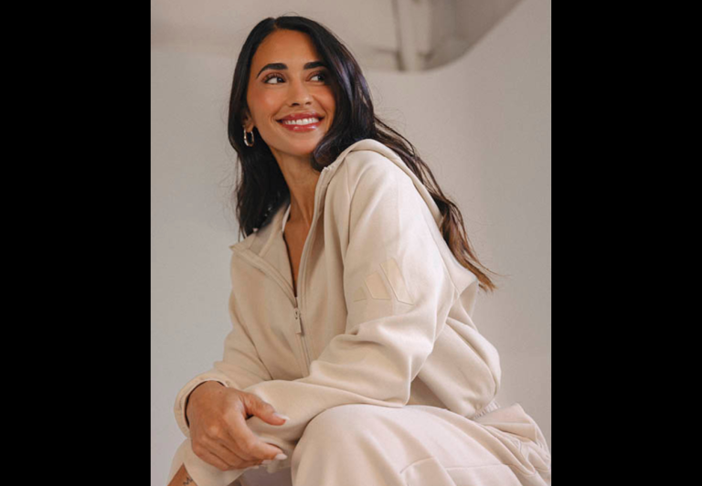 Antonela Roccuzzo vuelve a protagonizar la campaña de Soft Lux, la nueva propuesta de Adidas sportswear