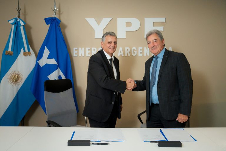 YPF y Prestige Auto celebran un acuerdo que impulsa nuevas soluciones para la movilidad