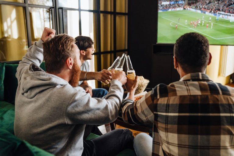 Las juntadas para ver La Copa: las claves para entender los consumos de los argentinos